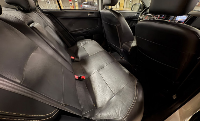 Mitsubishi Lancer 2.0 16V 160cv Aut. 2012 Gasolina-6