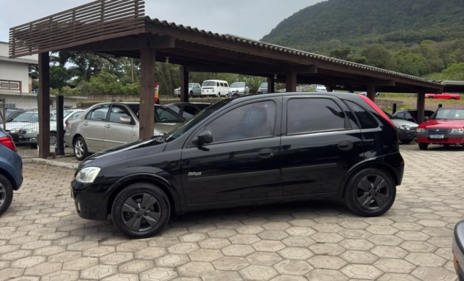 GM - Chevrolet Corsa Hat. Maxx 1.8 MPFI 8V FlexPower 5p 2006 Flex-1