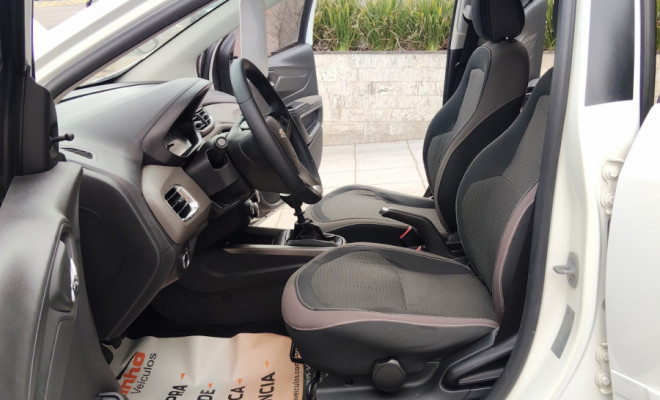 GM - Chevrolet PRISMA Sed. ADVANT. 1.0 8V FlexPower 4p 2015 Flex-10
