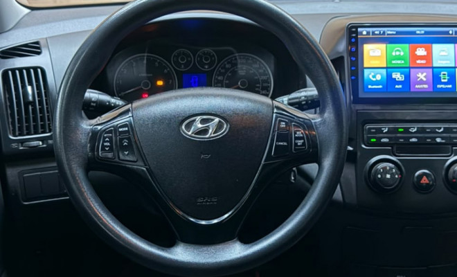 Hyundai i30 2.0 16V 145cv 5p Mec. 2010 Gasolina-6