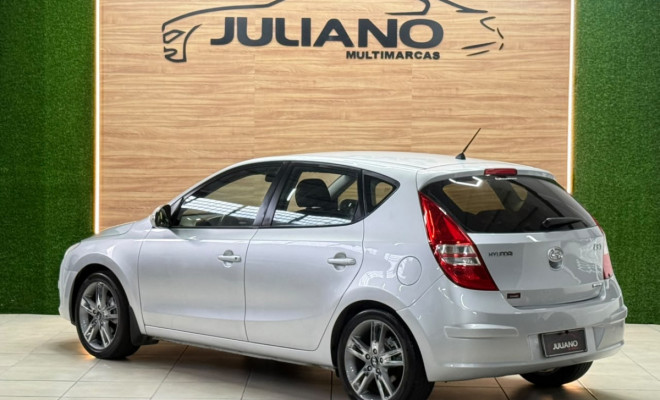 Hyundai i30 2.0 16V 145cv 5p Mec. 2010 Gasolina-2