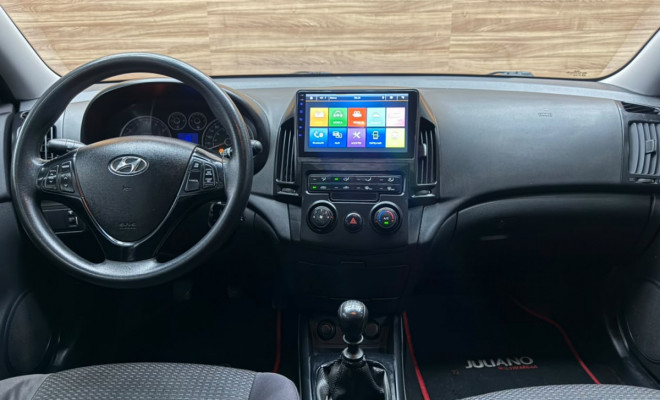 Hyundai i30 2.0 16V 145cv 5p Mec. 2010 Gasolina-5