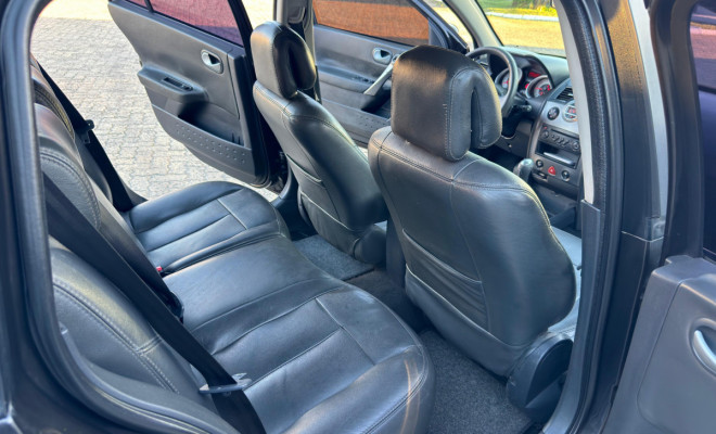 Renault Megane Grand Tour Dynam. Hi-Flex 1.6 16V 2012 Flex-8