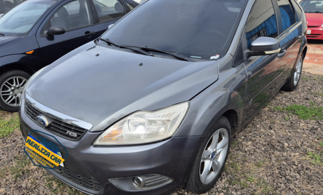 Ford Focus 1.6 S/SE/SE Plus Flex 8V/16V  5p 2013 Flex-1
