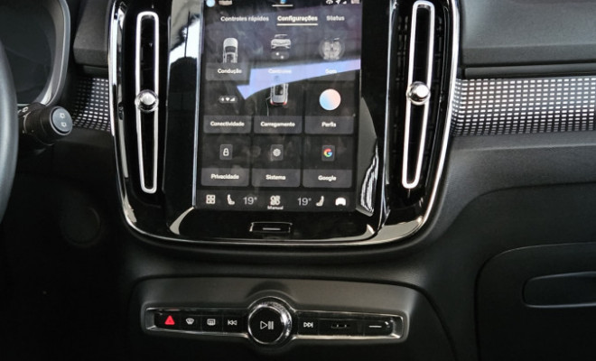 Volvo XC40 Recharge Plus (Elétrico) 2022 Elétrico-6
