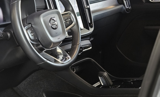 Volvo XC40 Recharge Plus (Elétrico) 2022 Elétrico-2