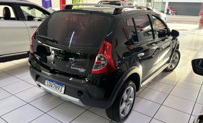 Renault SANDERO STEPWAY Hi-Flex 1.6 2010-2