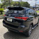 Toyota Hilux SW4 SRX 4x4 2.8 TDI 16V Dies. Aut. 2016 Diesel-1