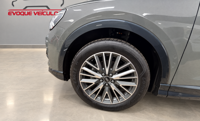 Audi Q3 Black Ed. 1.4 TFSI Flex/Black S-tron. 2022 Flex-8