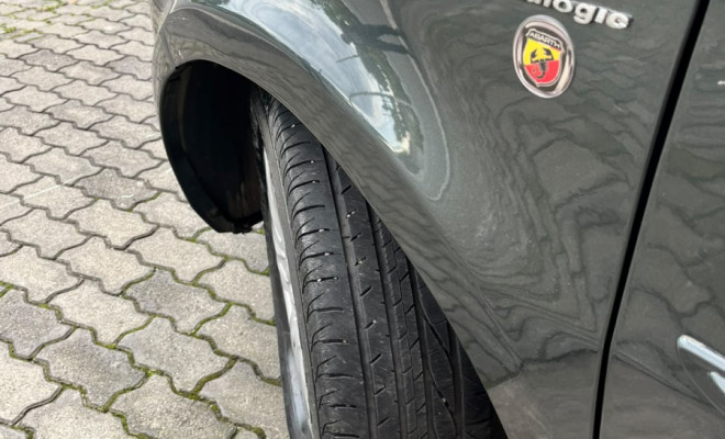 Fiat Idea ESSENCE Dualogic 1.6 Flex 16V 5p 2011 Flex-8
