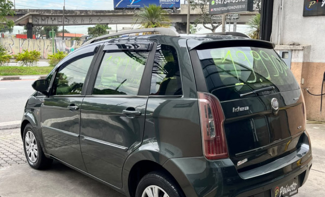 Fiat Idea ESSENCE Dualogic 1.6 Flex 16V 5p 2011 Flex-6