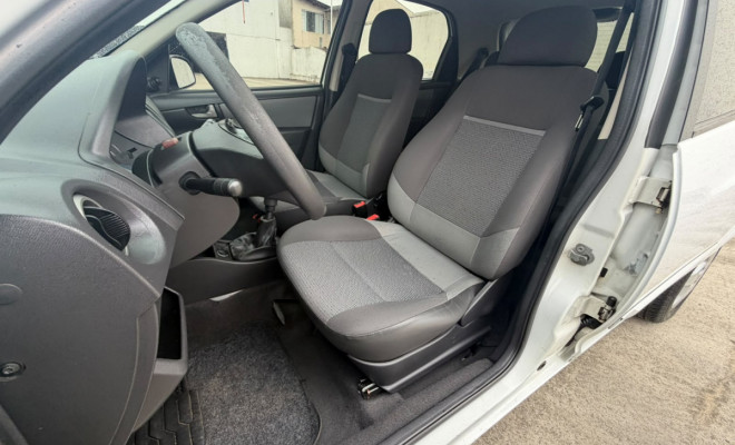 GM - Chevrolet Celta Spirit/ LT 1.0 MPFI 8V FlexP. 5p 2013 Flex-5