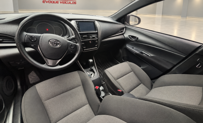 Toyota YARIS XL Sedan 1.5 Flex 16V 4p Aut. 2023 Flex-1