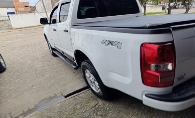 GM - Chevrolet S10 Pick-Up LS 2.8 TDI 4x4 CD Dies. Mec. 2018 Diesel-7