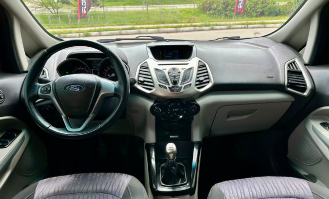 Ford EcoSport TITANIUM 2.0 Flex - 2013-9