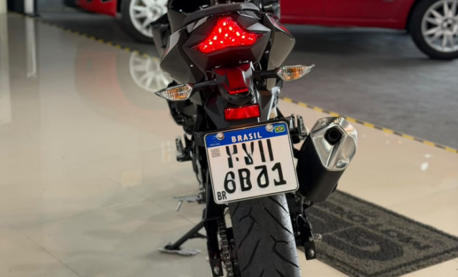 KAWASAKI Z 400 2024 Gasolina-8