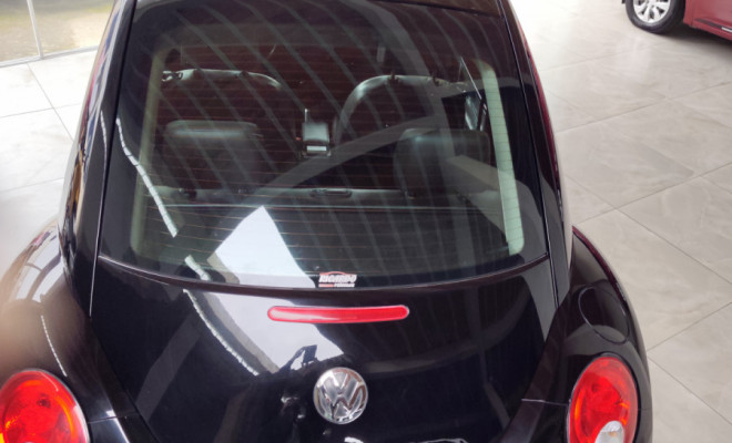 VW - VolksWagen New Beetle 2.0 Mi Mec./Aut. 2010 Gasolina-0