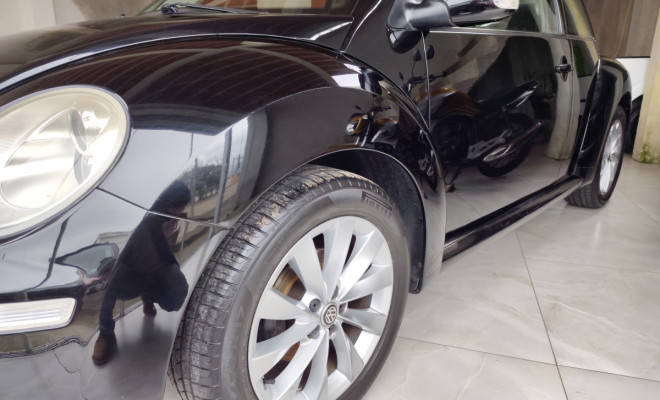 VW - VolksWagen New Beetle 2.0 Mi Mec./Aut. 2010 Gasolina-5