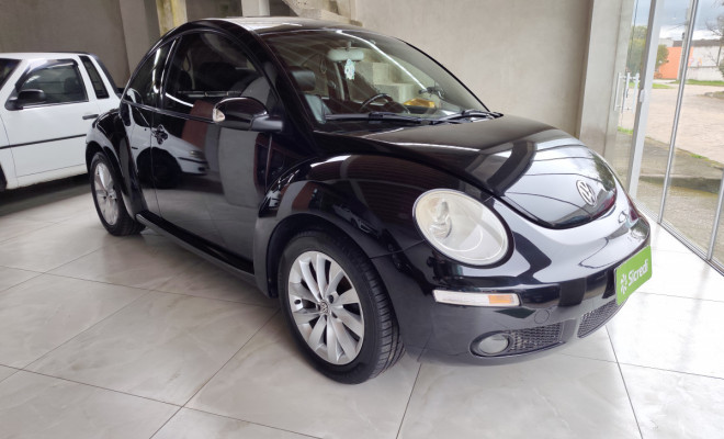 VW - VolksWagen New Beetle 2.0 Mi Mec./Aut. 2010 Gasolina