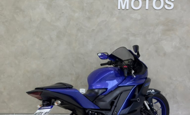 YAMAHA YZF R-3 321/ABS 2023 Gasolina-1