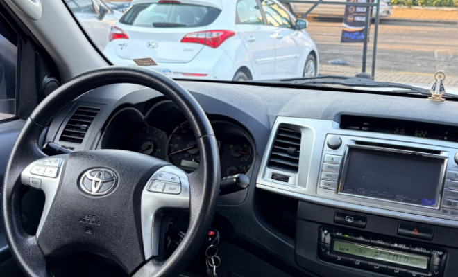 Toyota Hilux CD SRV D4-D 4x4 3.0 TDI Diesel Aut 2014 Diesel-7