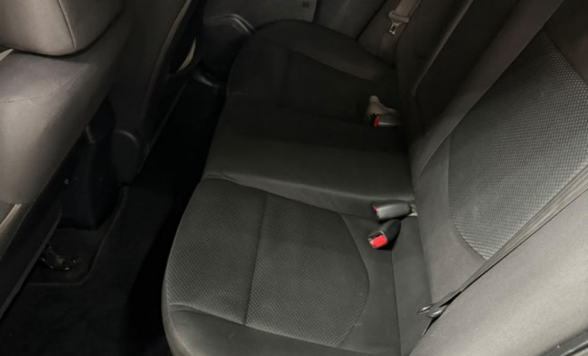 Kia Motors Cerato 1.6 16V Aut. 2010 Gasolina-9