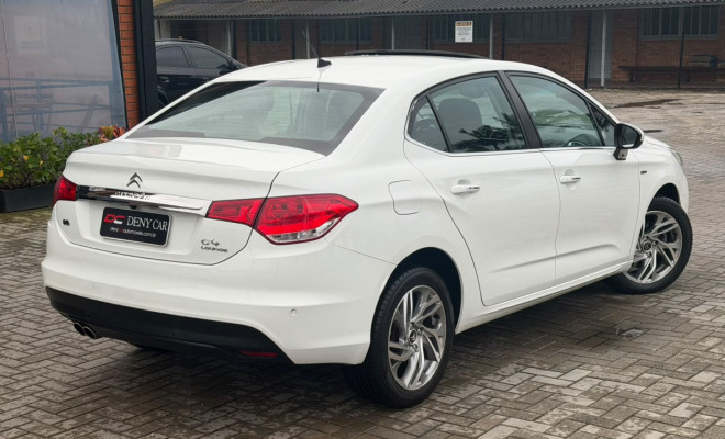 Citroën C4 LOUNGE Exclusive 1.6 Turbo Flex Aut. 2015 Flex-4