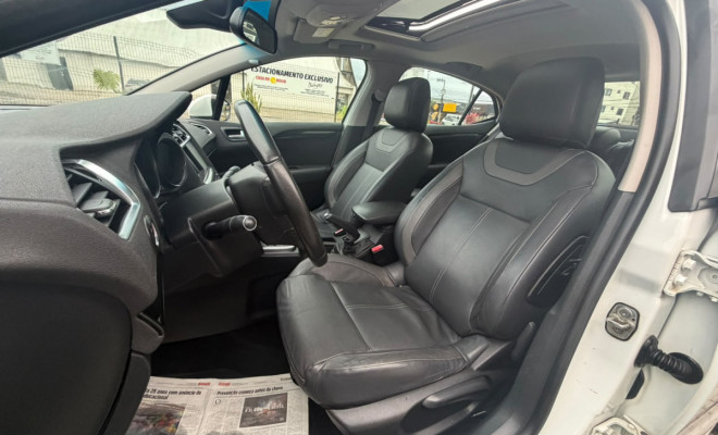 Citroën C4 LOUNGE Exclusive 1.6 Turbo Flex Aut. 2015 Flex-6