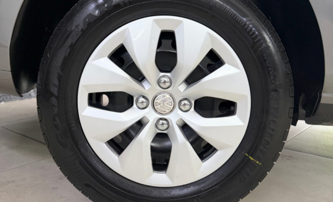 VW - VolksWagen VOYAGE TREND 1.6 Mi Total Flex 8V 4p 2013 Flex-11