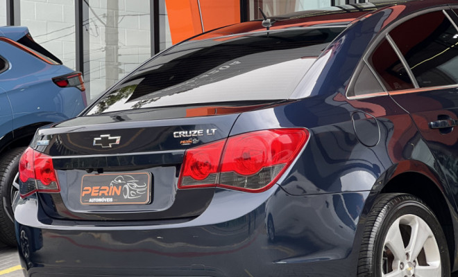 GM - Chevrolet CRUZE HB Sport LT 1.8 16V FlexP. 5p Aut 2014 Flex-13