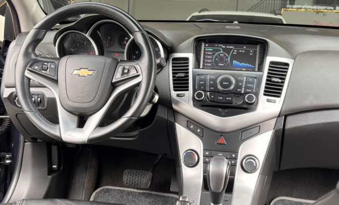 GM - Chevrolet CRUZE HB Sport LT 1.8 16V FlexP. 5p Aut 2014 Flex-10