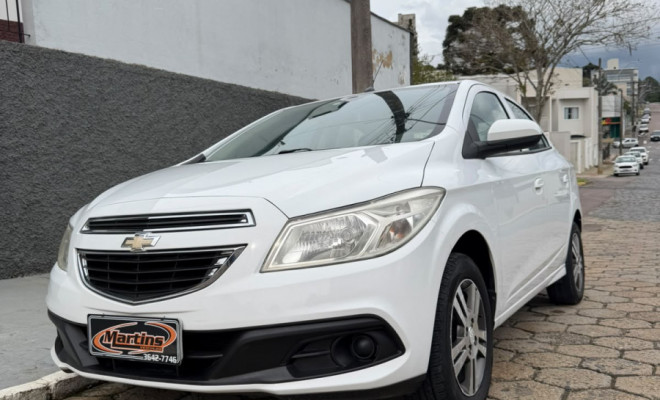 GM - Chevrolet PRISMA Sed. LT 1.0 8V FlexPower 4p 2013 Flex-8