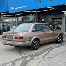 Ford Verona GLX 1.8 (Modelo antigo) 1990 Gasolina-2