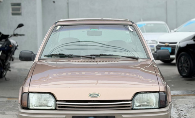 Ford Verona GLX 1.8 (Modelo antigo) 1990 Gasolina