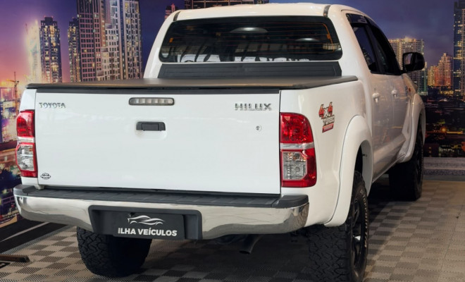 Toyota Hilux CD D4-D 4x4 3.0 TDI Dies. Mec. 2015 Diesel-2