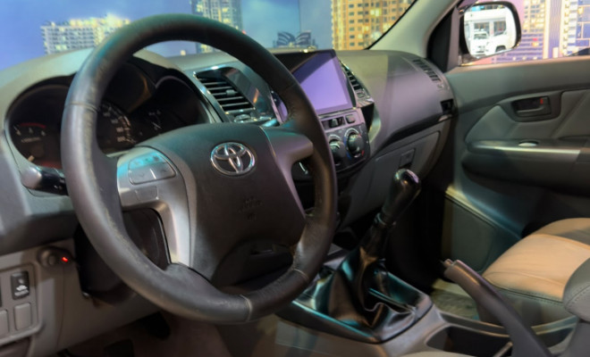 Toyota Hilux CD D4-D 4x4 3.0 TDI Dies. Mec. 2015 Diesel-11
