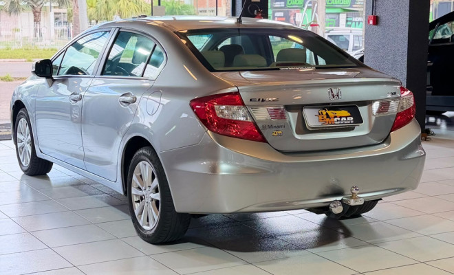 Honda Civic Sedan LXS 1.8/1.8 Flex 16V Aut. 4p 2012 Flex-2