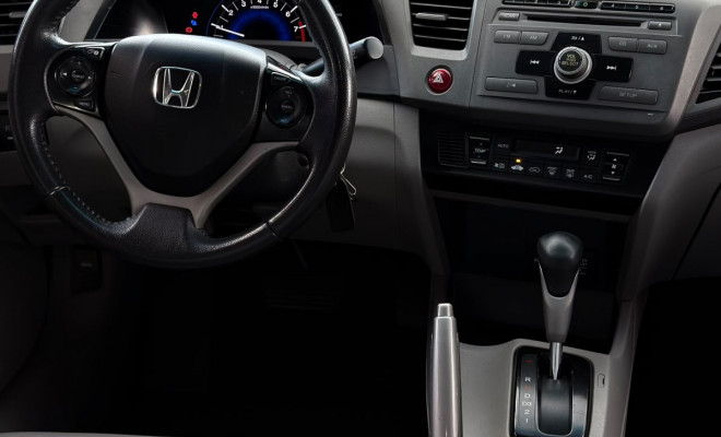Honda Civic Sedan LXS 1.8/1.8 Flex 16V Aut. 4p 2012 Flex-9