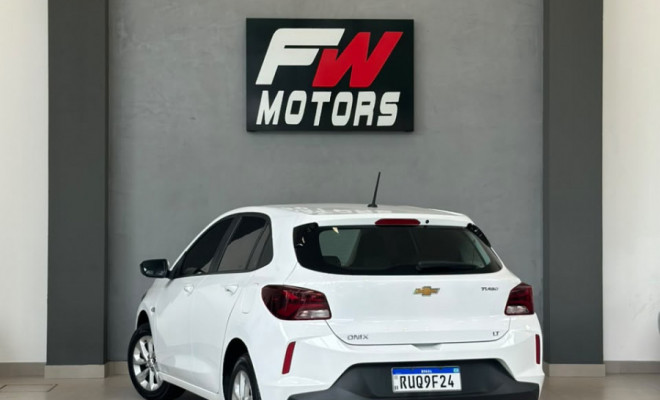 GM - Chevrolet ONIX HATCH LT 1.0 12V TB Flex 5p Mec. 2023 Flex-1