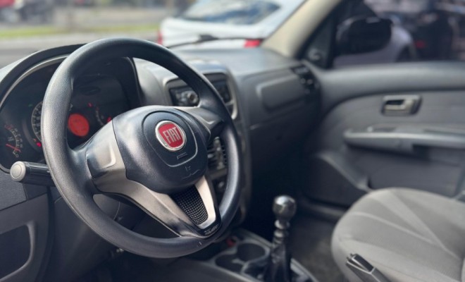 Fiat Palio Week. ATTRACTIVE 1.4 Fire Flex 8V 2015 Flex-4