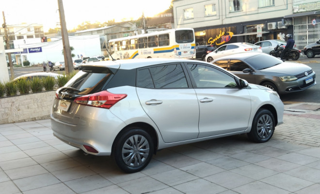 Toyota YARIS XL 1.5 Flex 16V 5p Aut. 2025 Flex-1
