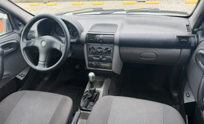 GM - Chevrolet Classic Life/LS 1.0 VHC FlexP. 4p 2013 Flex-5