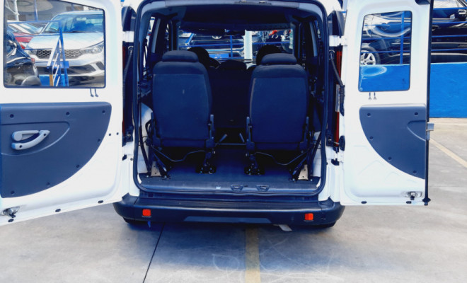 Fiat Doblo ATTRACTIVE 1.4 Fire Flex 8V 5p 2013 Flex-9