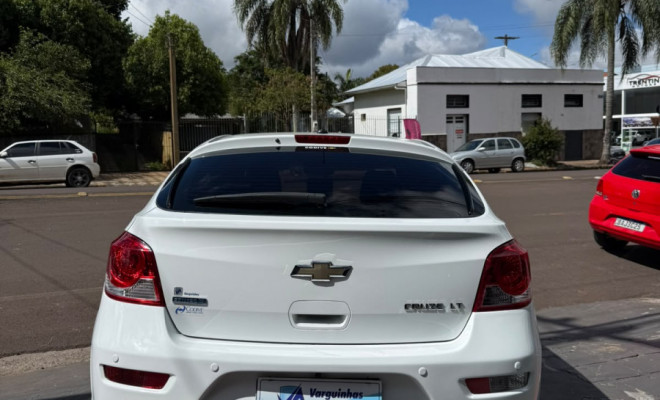 GM - Chevrolet CRUZE HB Sport LT 1.8 16V FlexP. 5p Aut 2014 Flex-8