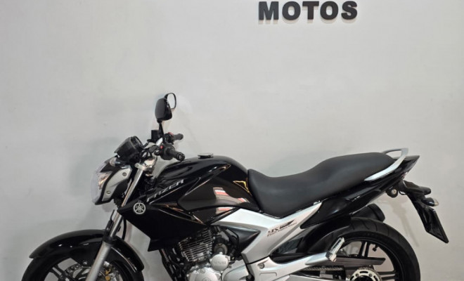 YAMAHA YS 250 FAZER/ FAZER L. EDITION /BLUEFLEX 2012 Gasolina-3