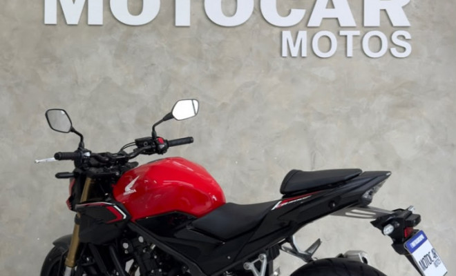 HONDA CB 500F 2024 Gasolina-3