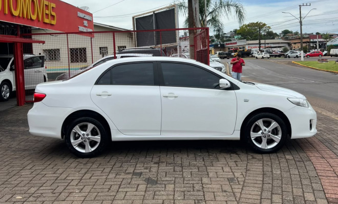 Toyota Corolla XLi 1.8/1.8 Flex 16V Aut. 2013 Flex-4