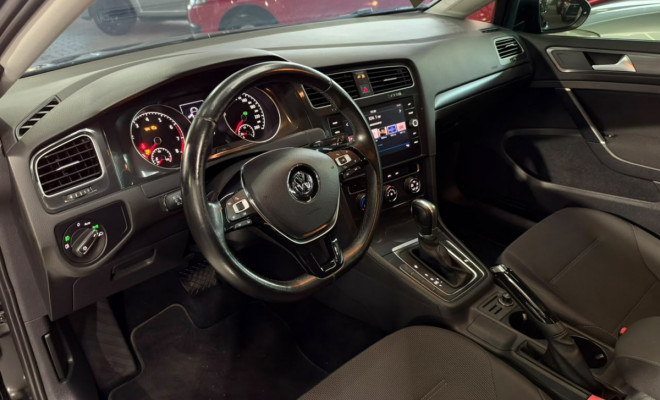 VW - VolksWagen Golf Comfort. 200 TSI 1.0 Flex 12V Aut. 2018 Flex-6