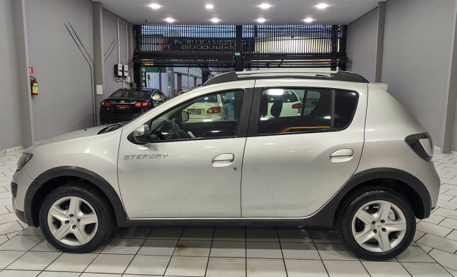 Renault SANDERO STEPWAY Flex 1.6 16V 5p 2019 Flex-2