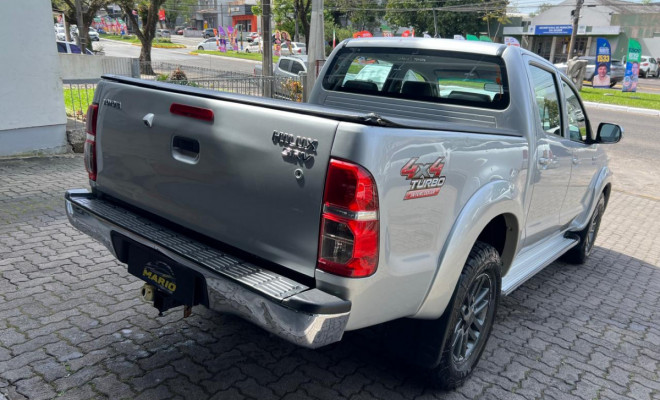 Toyota Hilux CD SRV D4-D 4x4 3.0 TDI Diesel Aut 2014 Diesel-1